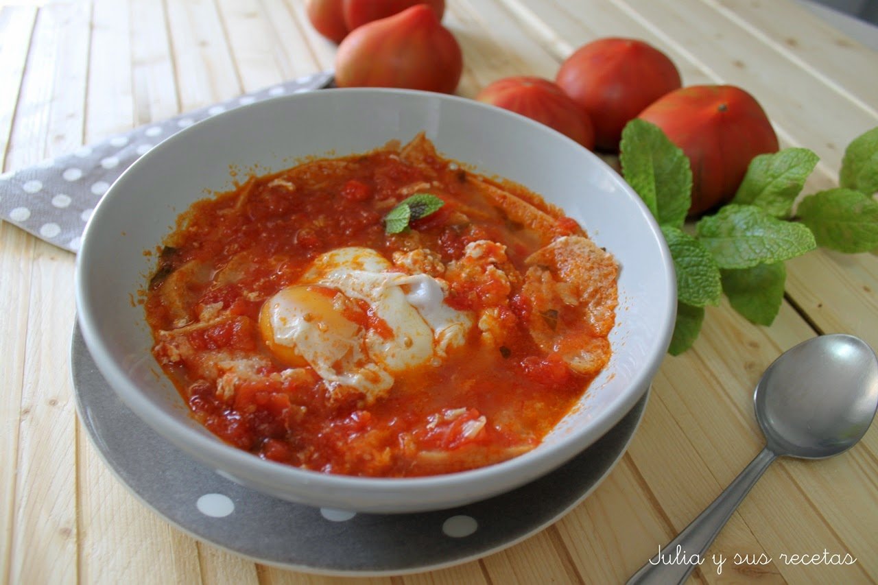 sopa de tomate