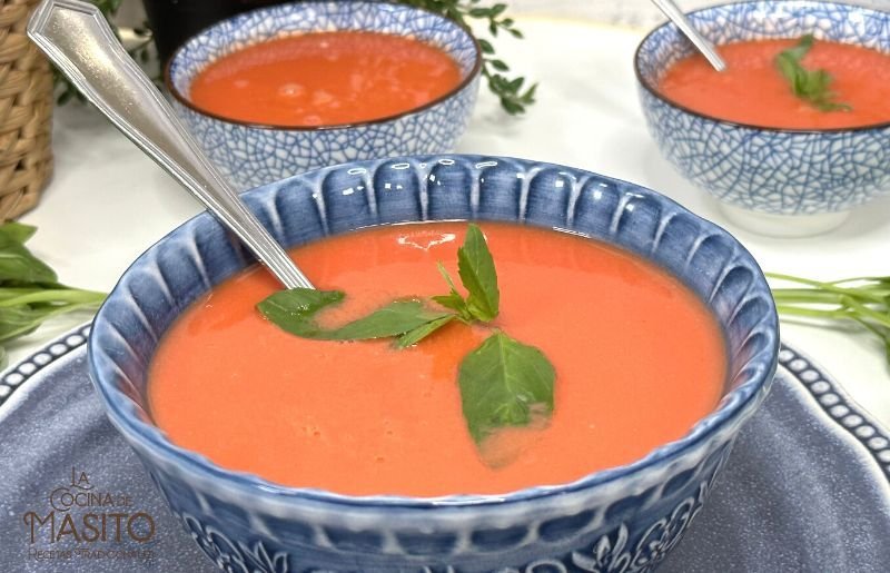 Sopa fría de tomate