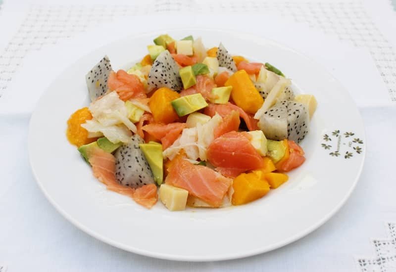 Ensalada-de-frutas-tropicales-plato