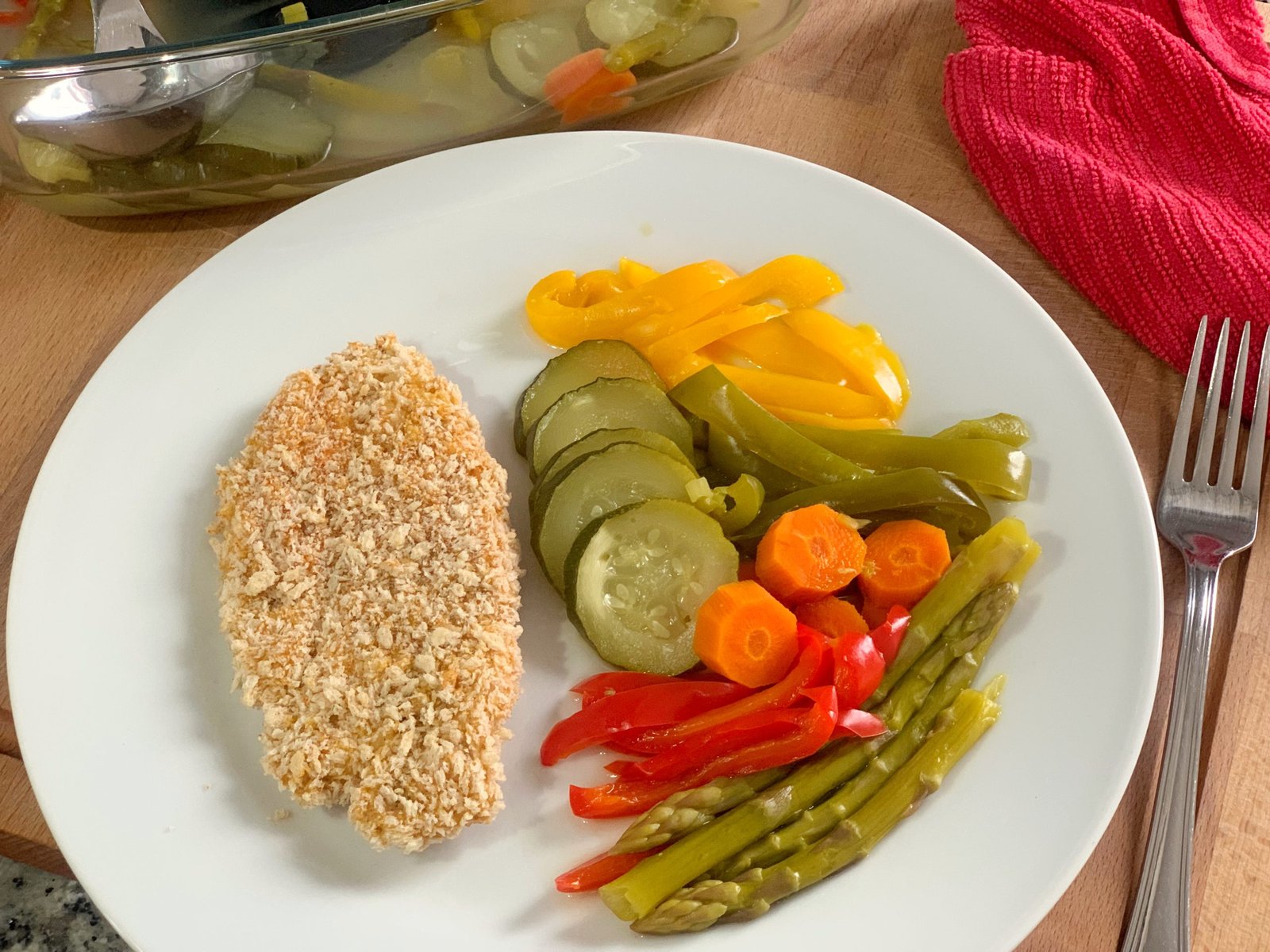 pollo-al-horno-con-panko-y-verduras